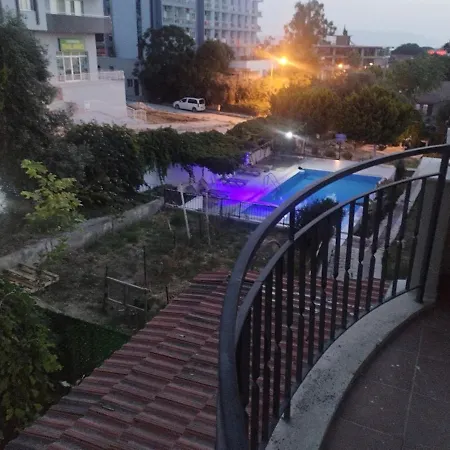 For Women, 100 Meters To The Sea And The Beach, Luxury With Panoramic Views Appartement *